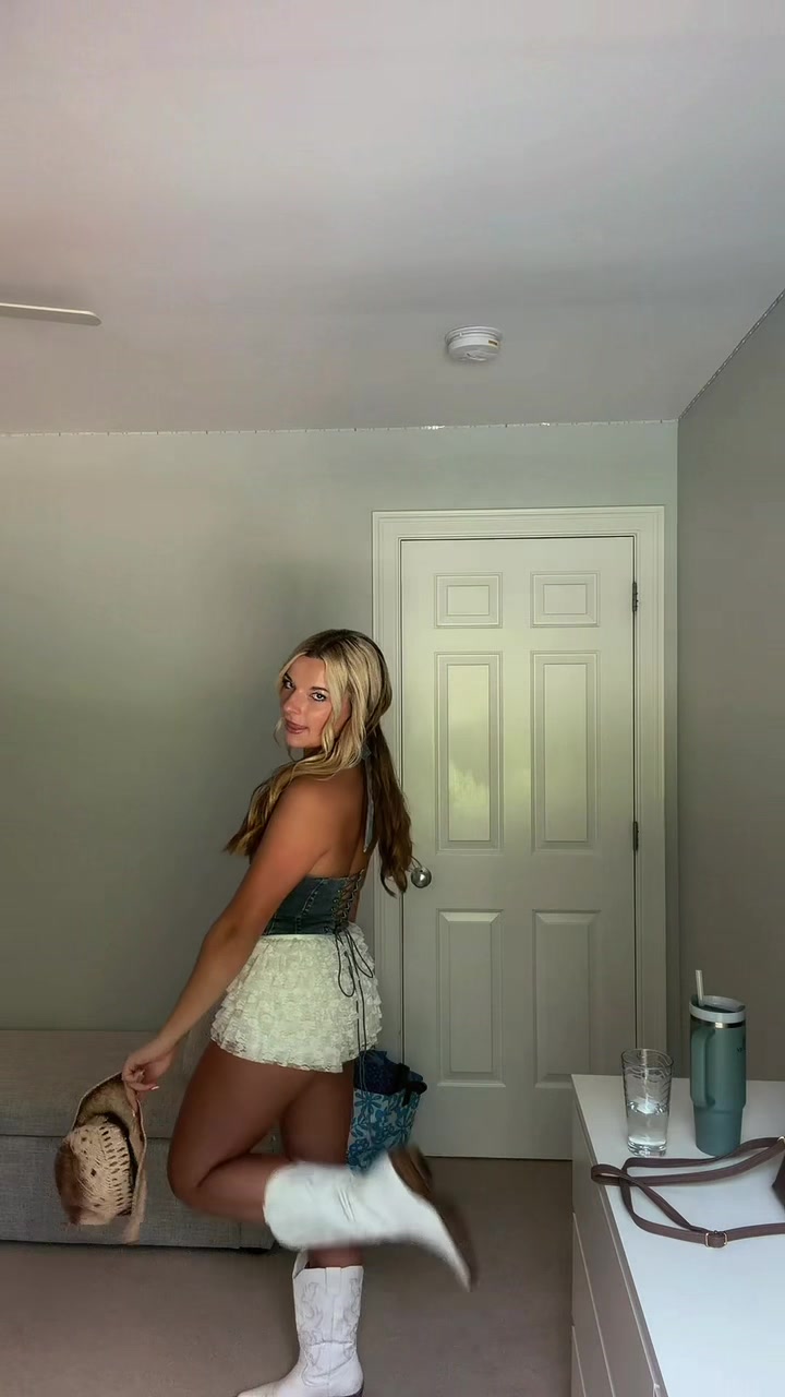@Kiki