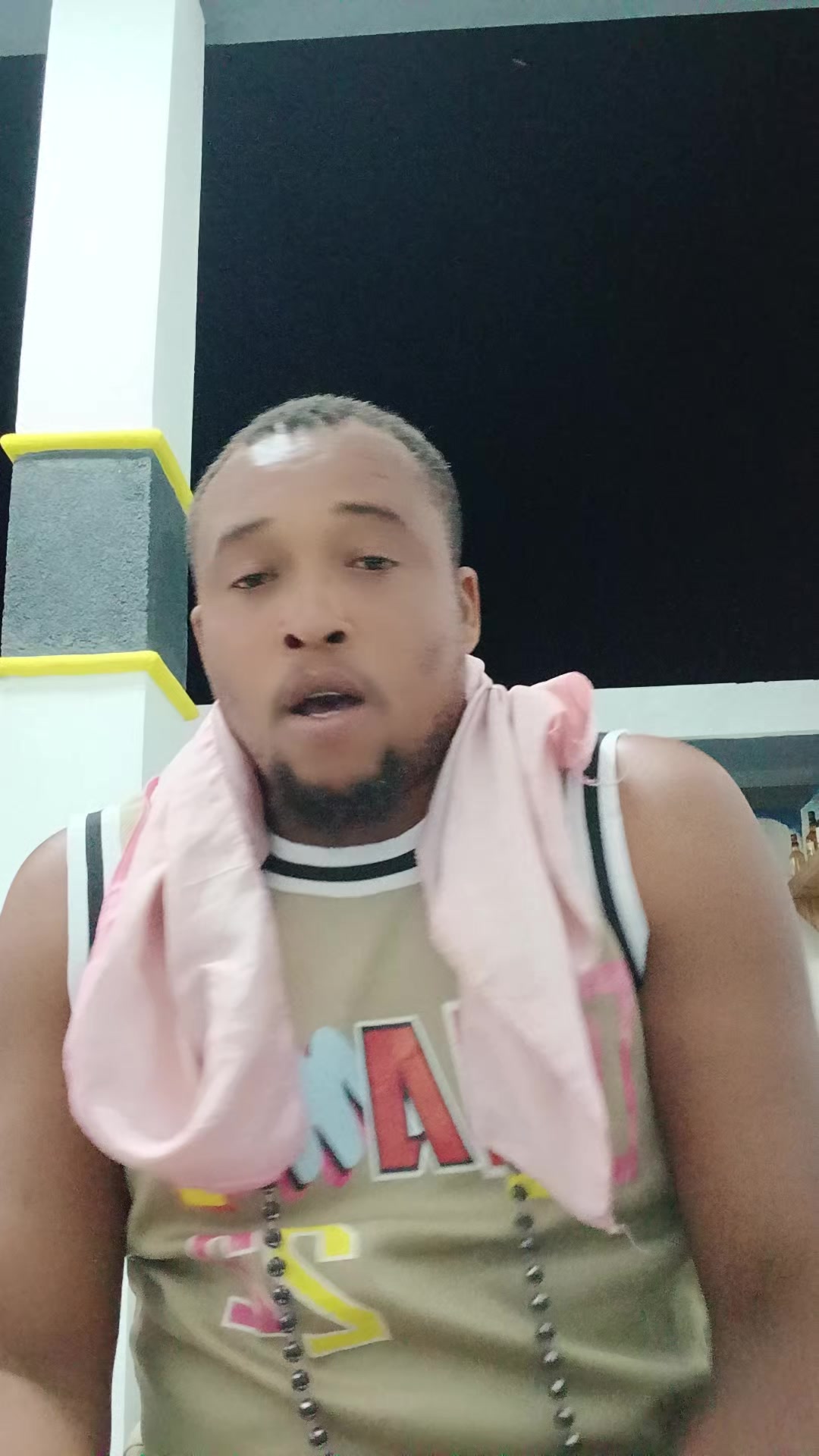 @rockyneg