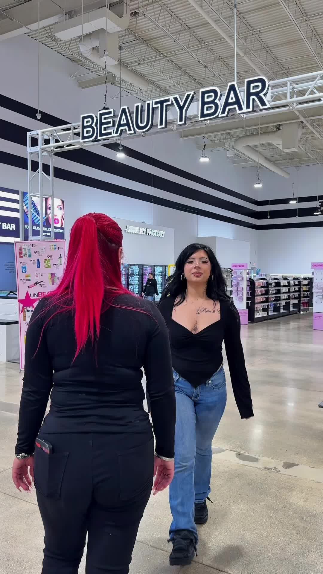 @SamsBeauty Warehouse