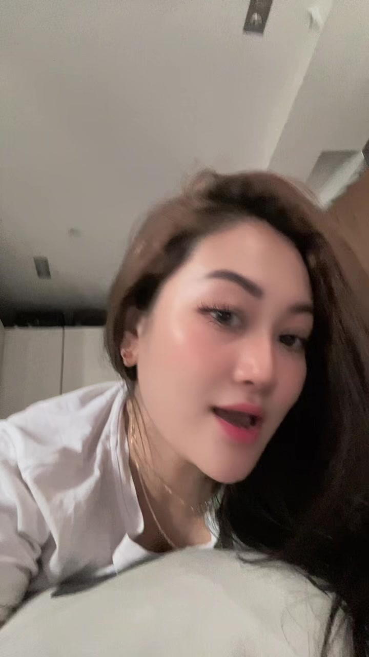 @𝐋𝐲𝐯🪻