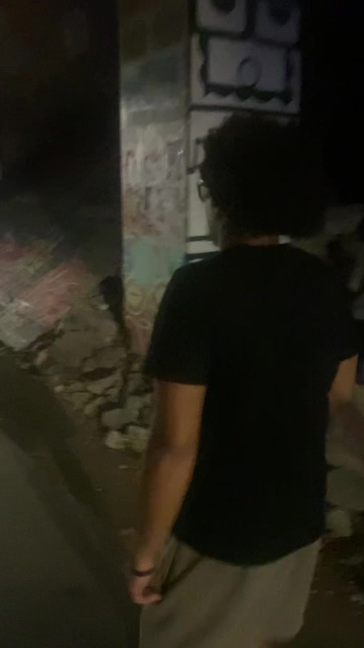 @⃟