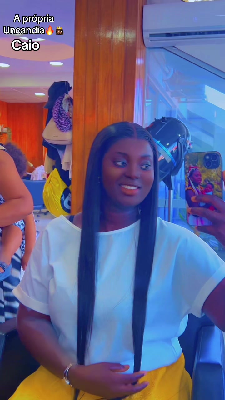@Uncandia Badjuda Rica👸🏾🦋
