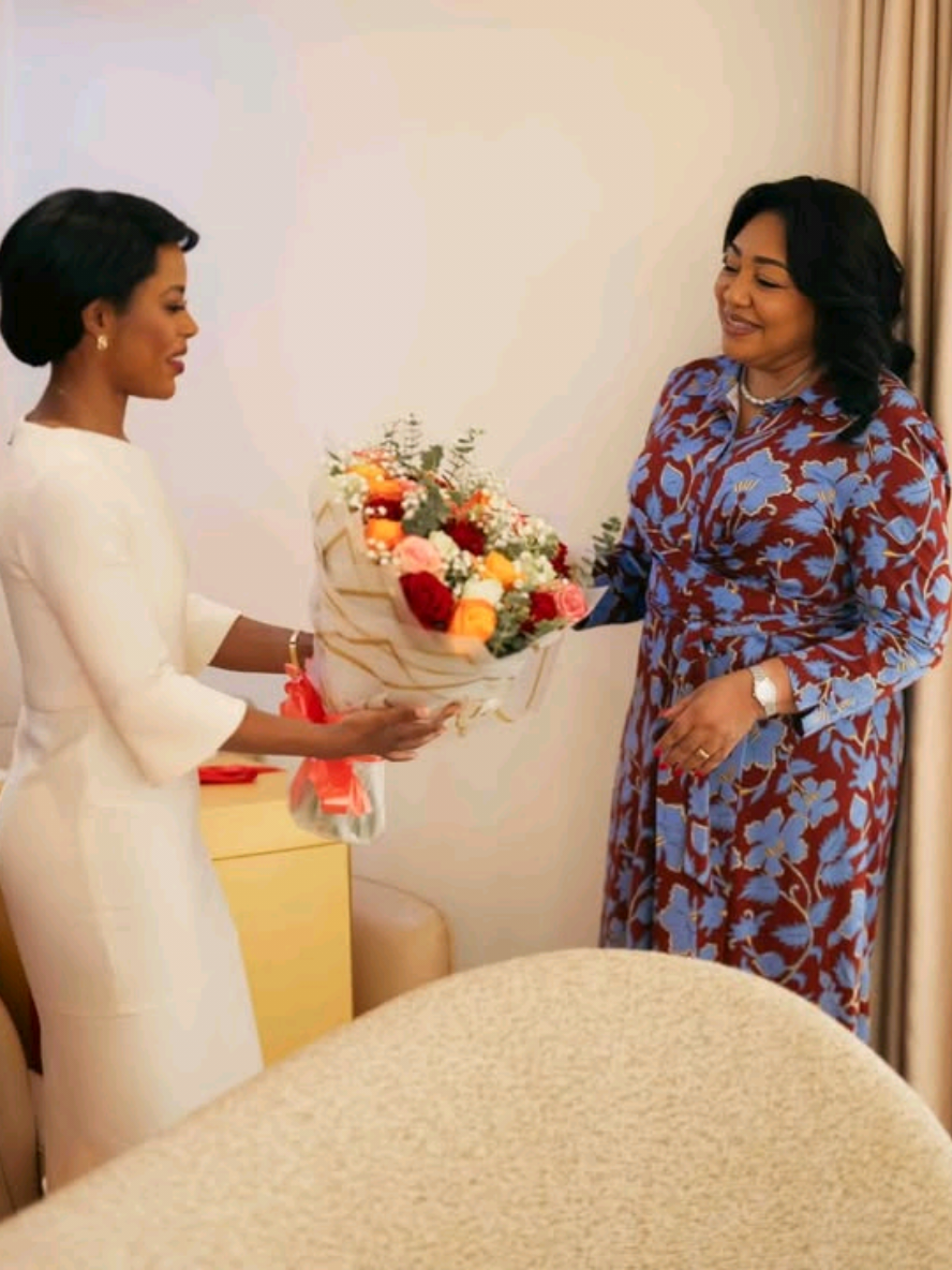 @🇨🇩🇿🇦🇻🇳🇫🇷🇨🇦