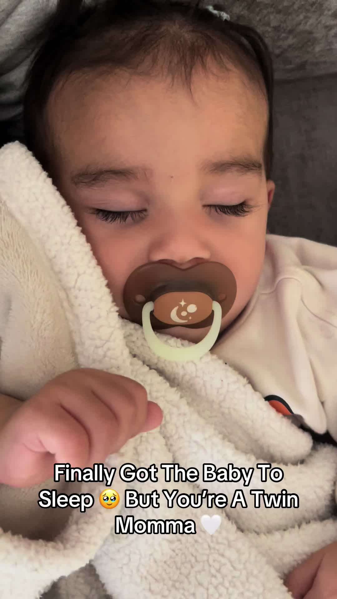 @t_twinmomma