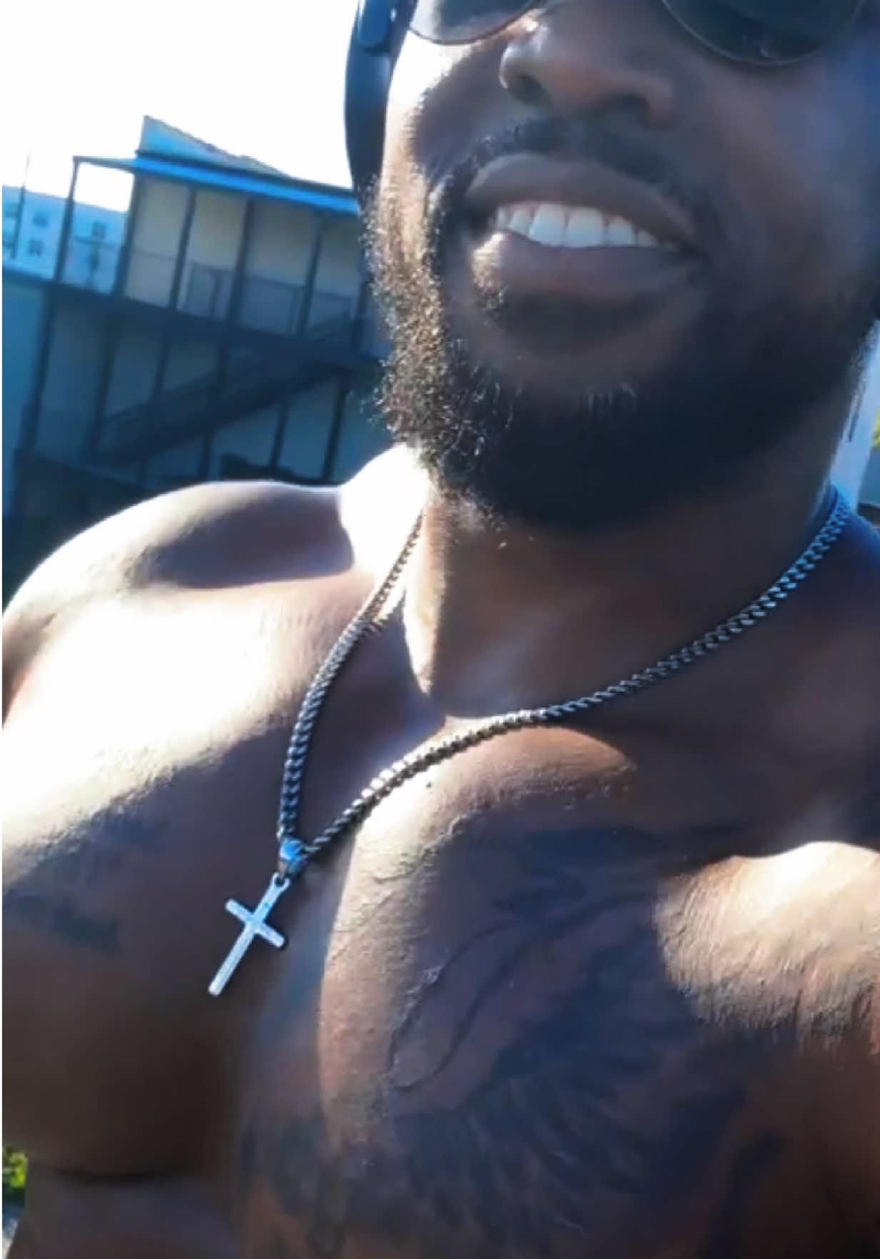 @deuce_1106