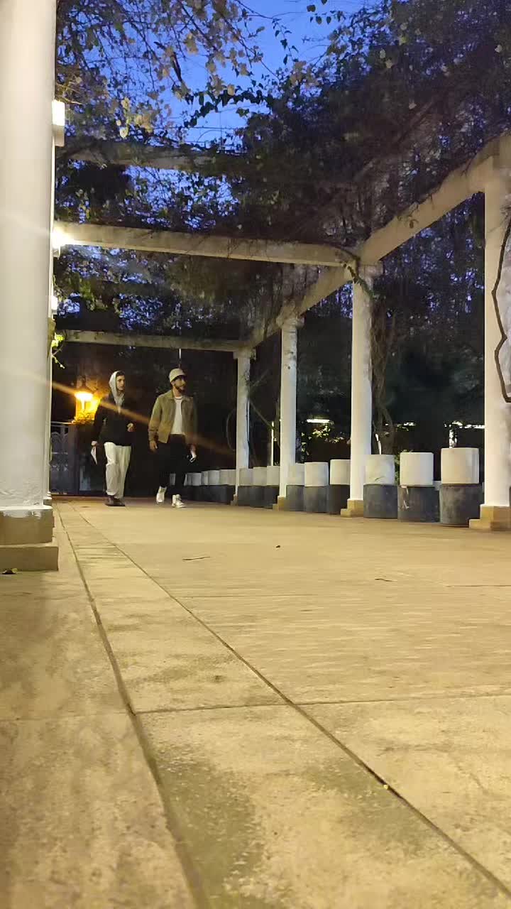@khobayb
