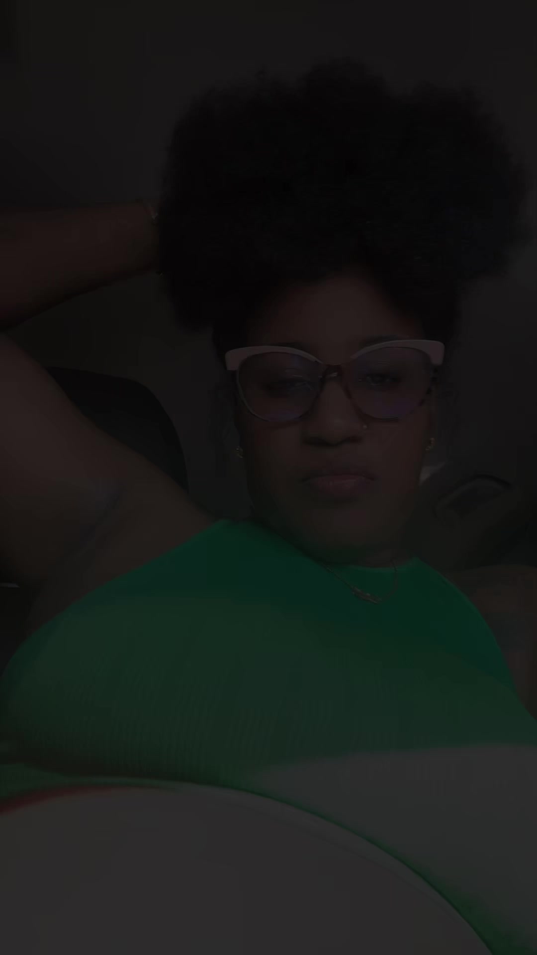 @Stella geh she gruve