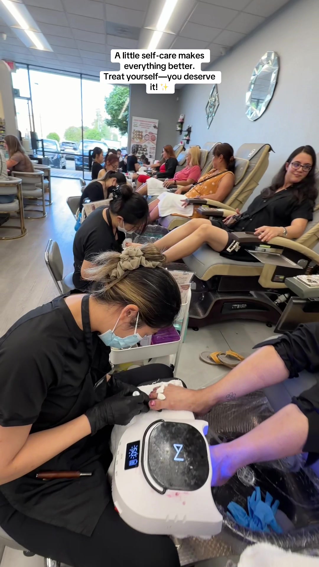 @Perfect10Nailspa