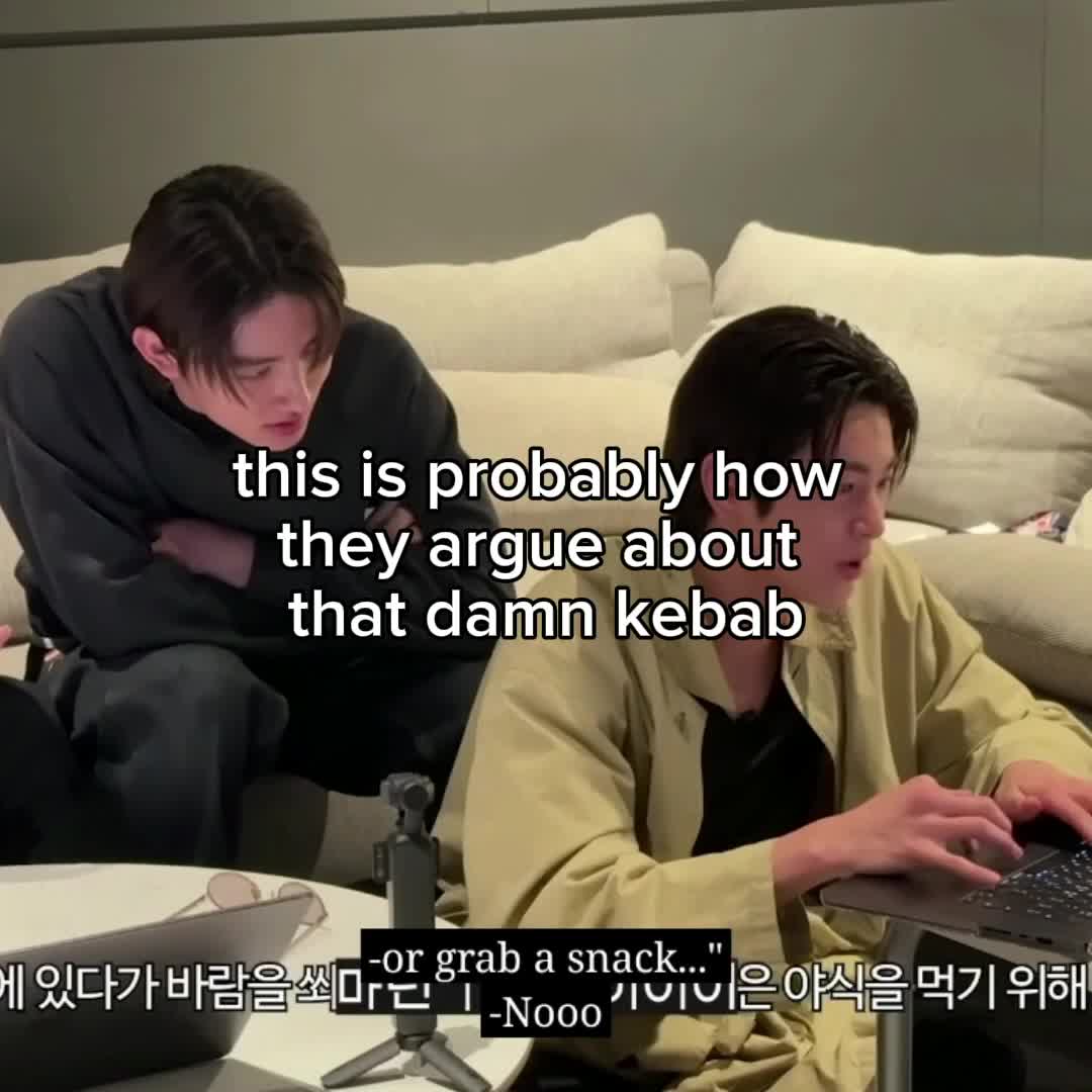 @keonho's left thick eyebrow