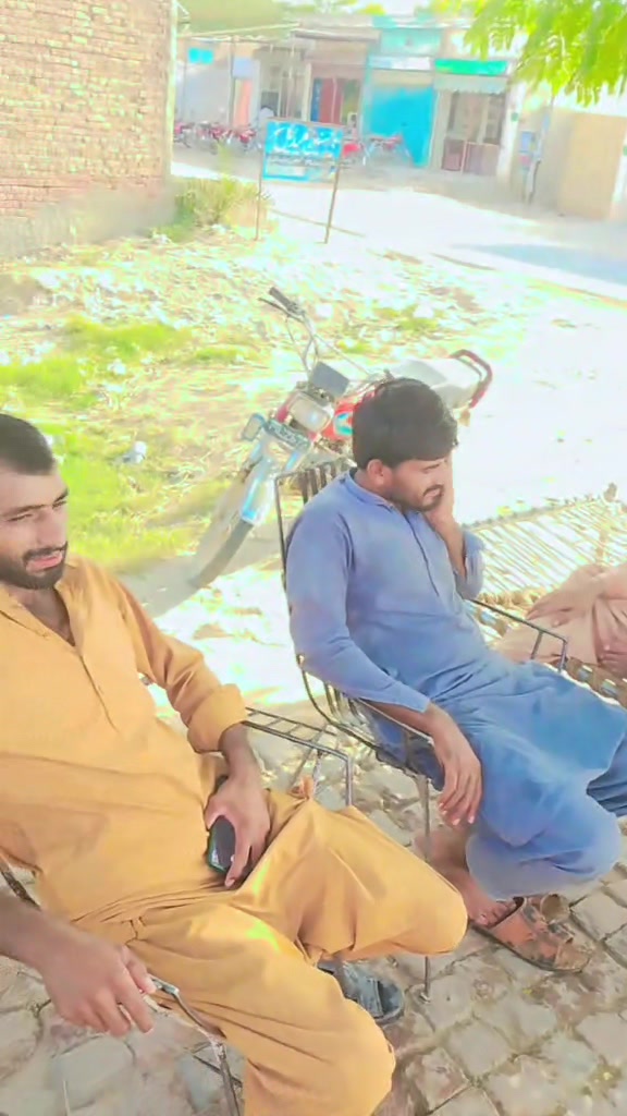 @DosT ZuBaiR huSSaiN🇵🇰