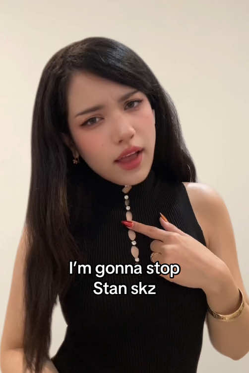 @Loona🐿️