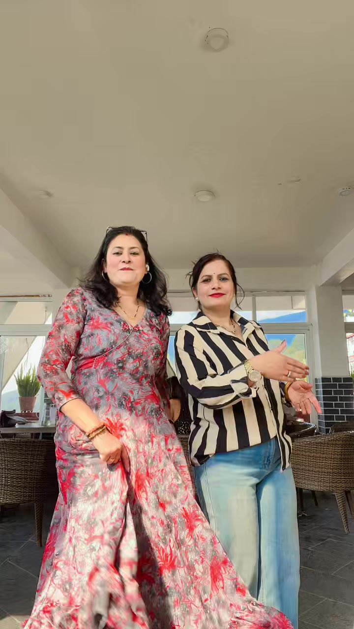 @santoshi_khadka