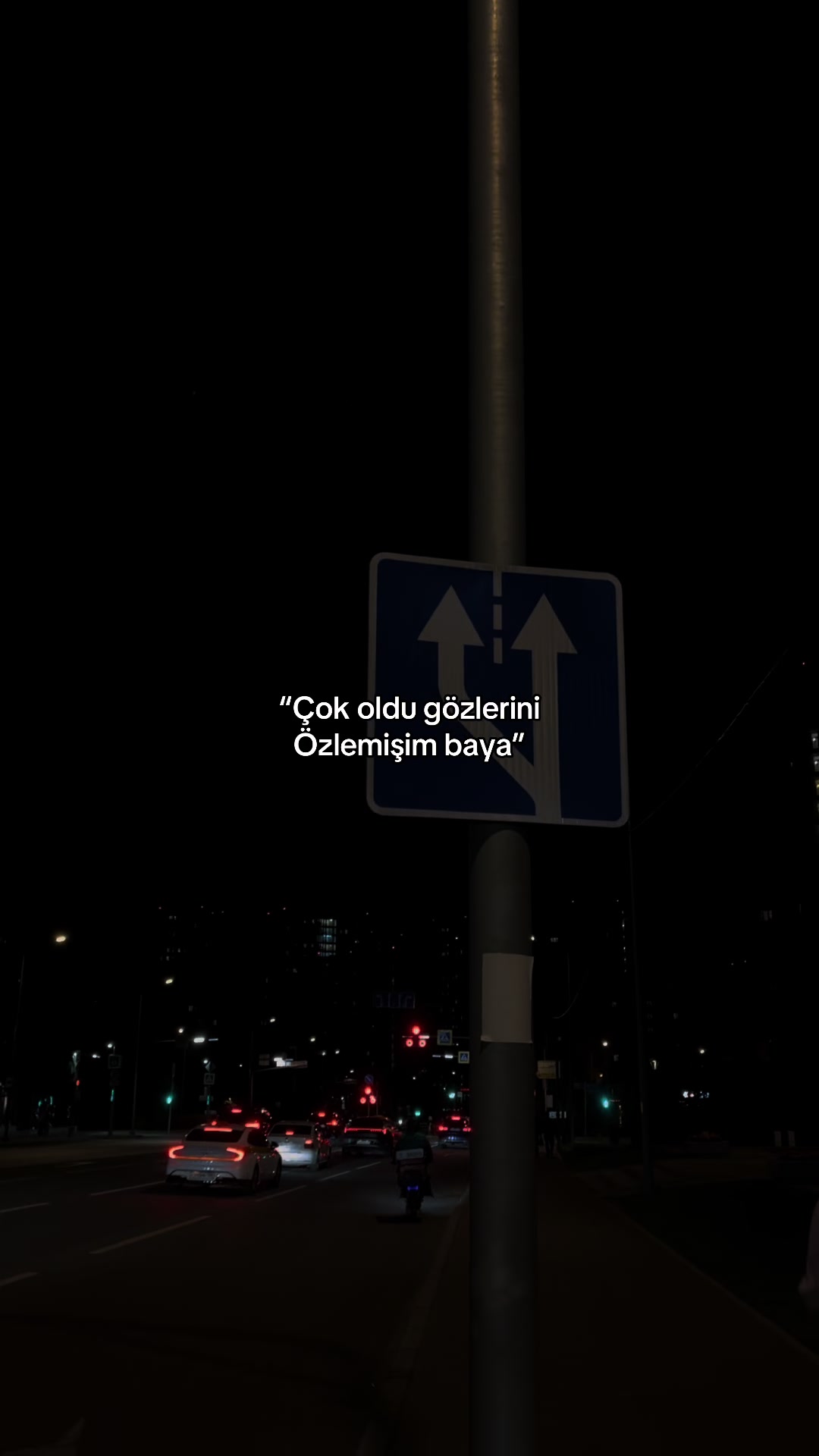 @𝓨.