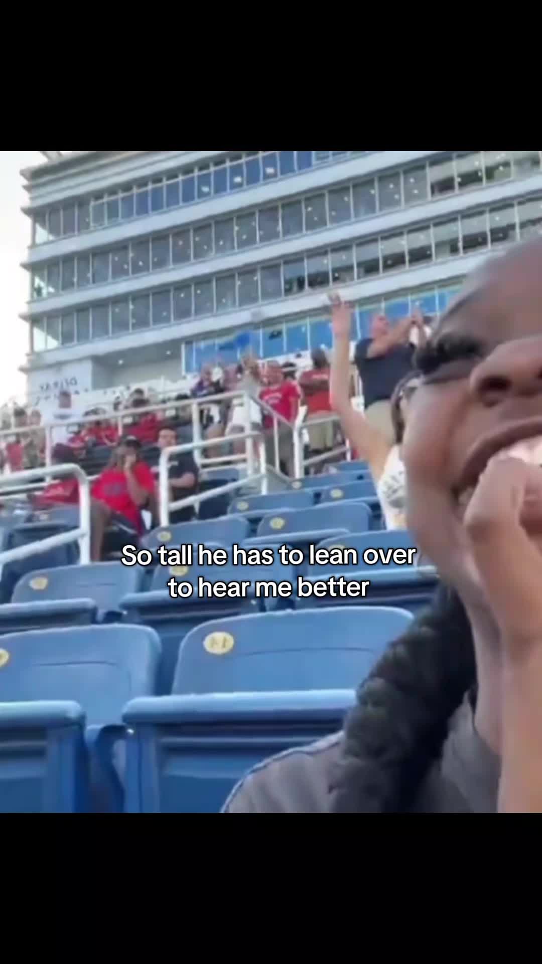 @Bella