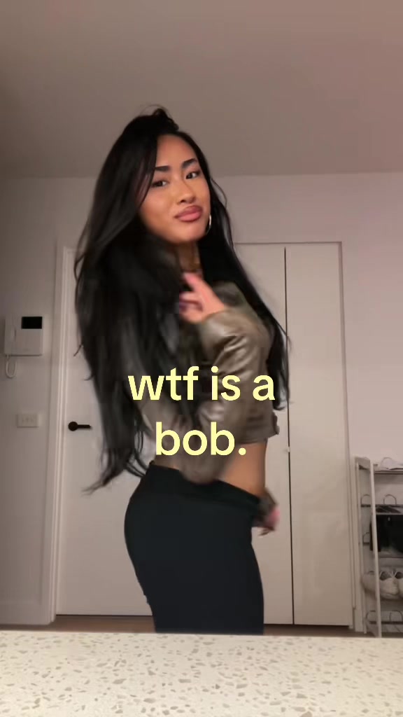 @TH💋NIA
