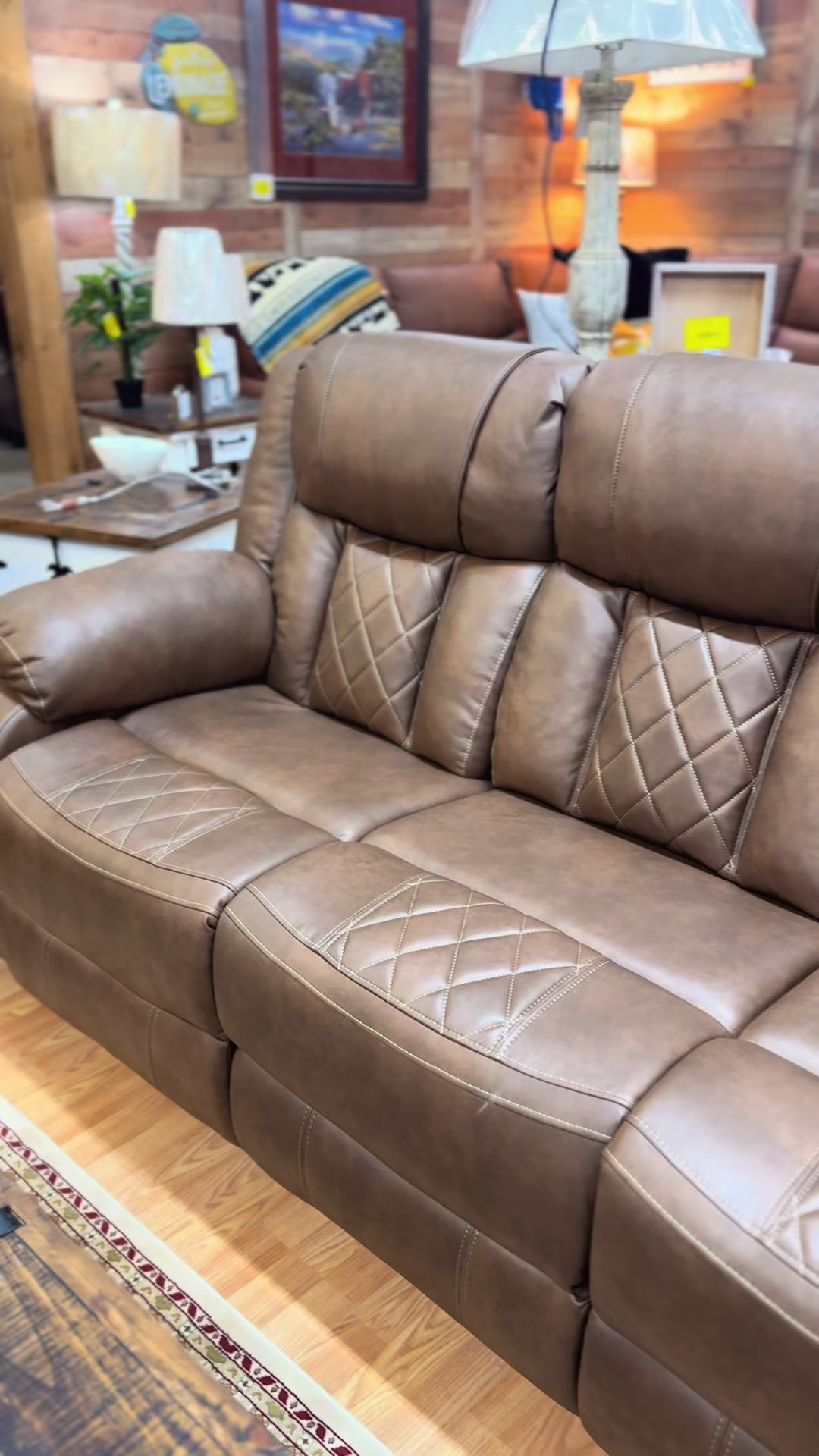 @RusticFurnitureDepot
