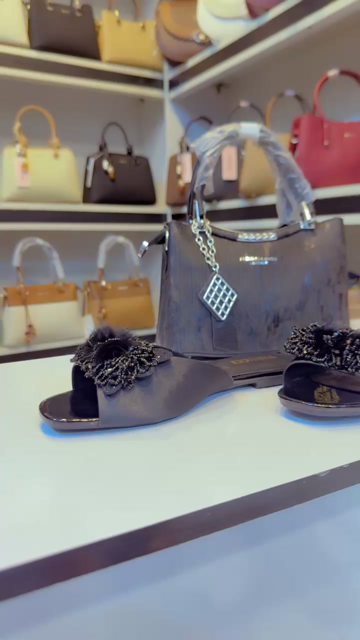 @ECO COLLECTION👠🛍💎