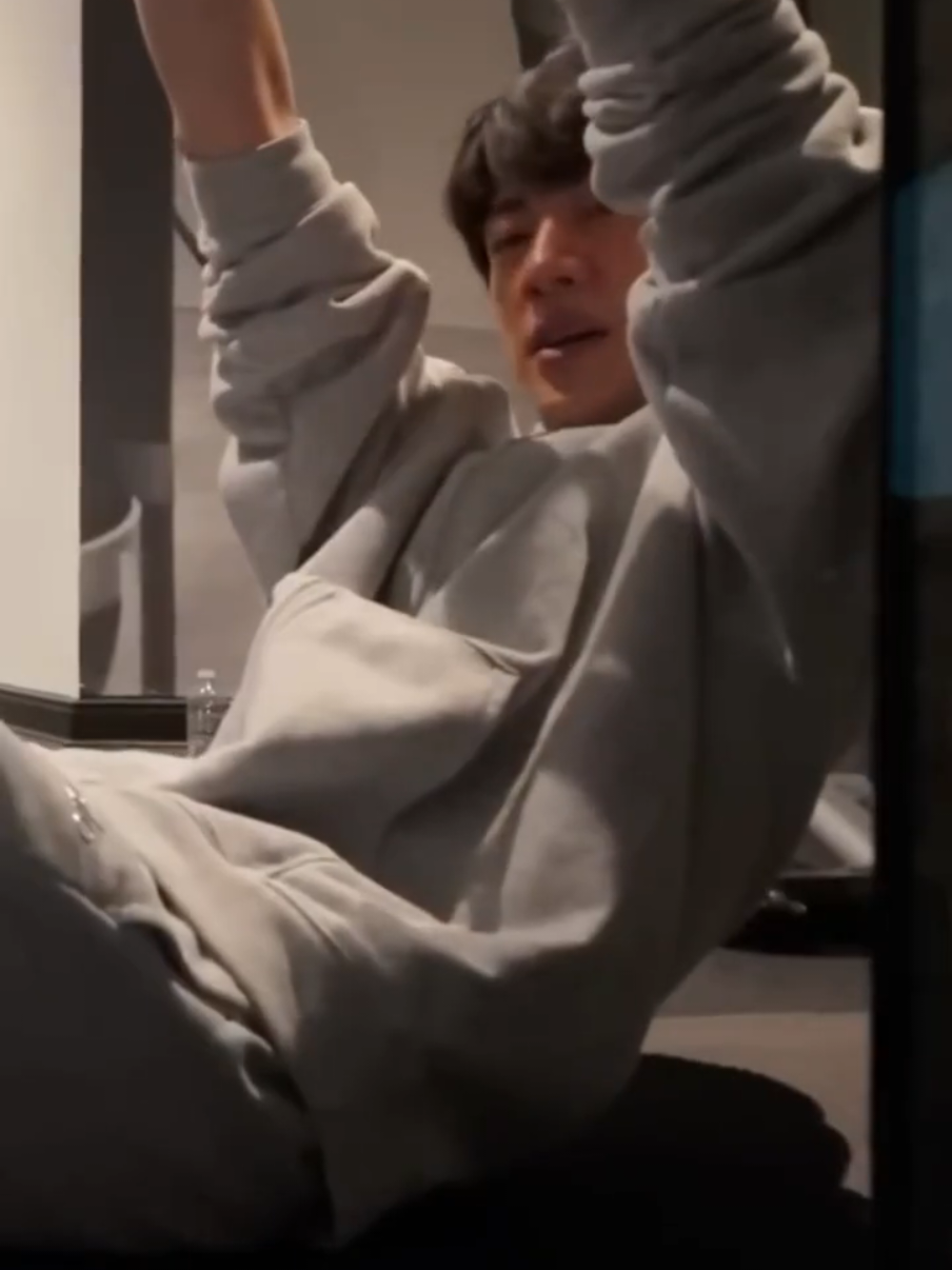 @SilverMoon0613