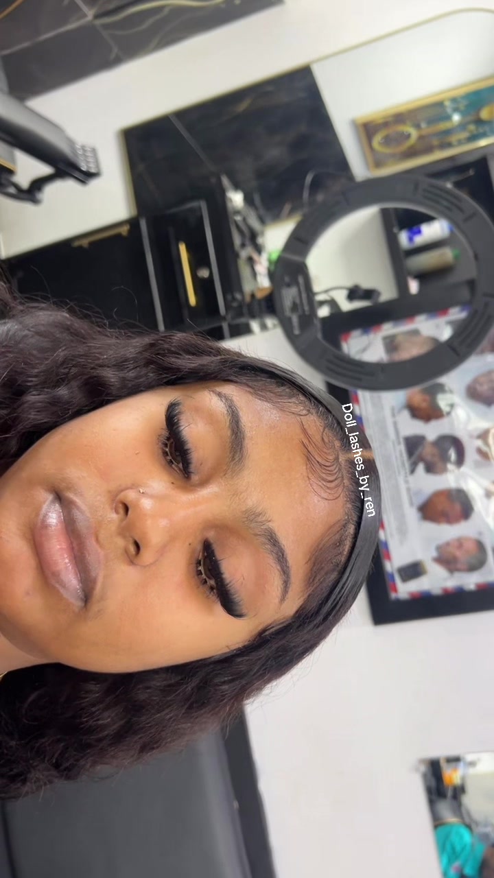 @Doll_lashes_by_Ren