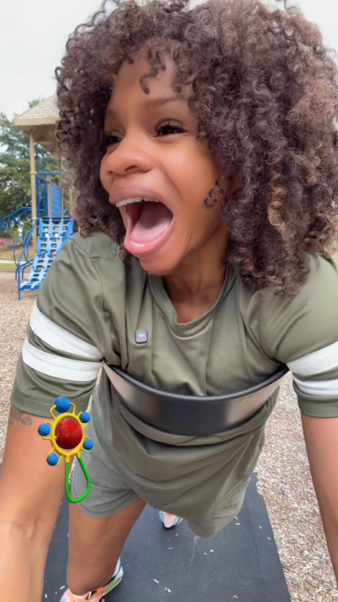 @Tenishia