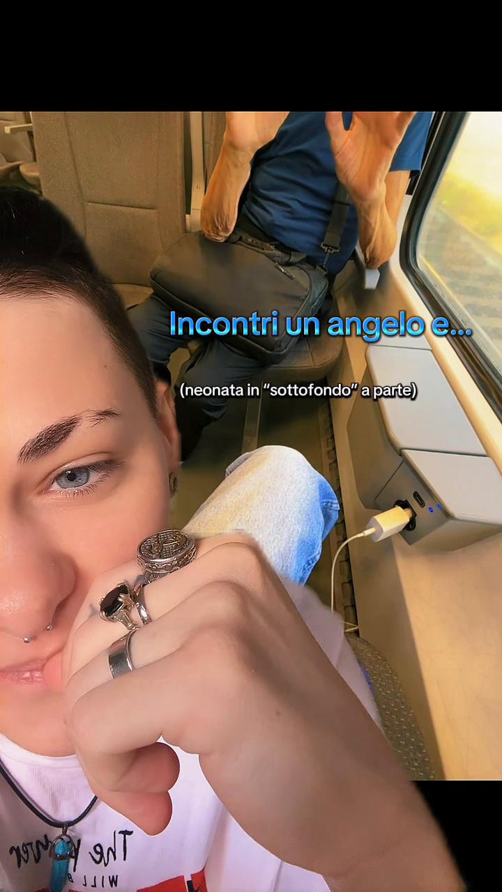 @NoemiArt92