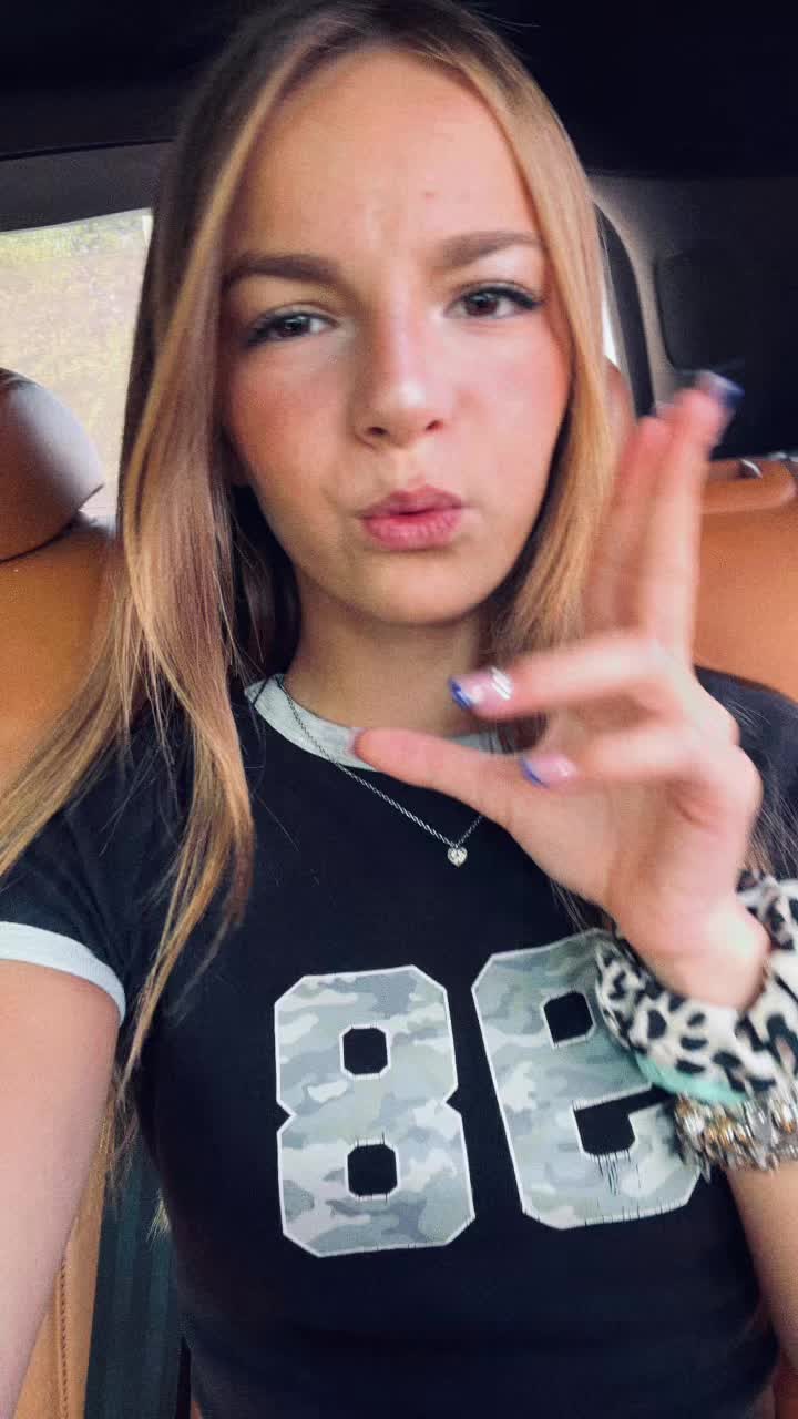 @_anna_carrubba__