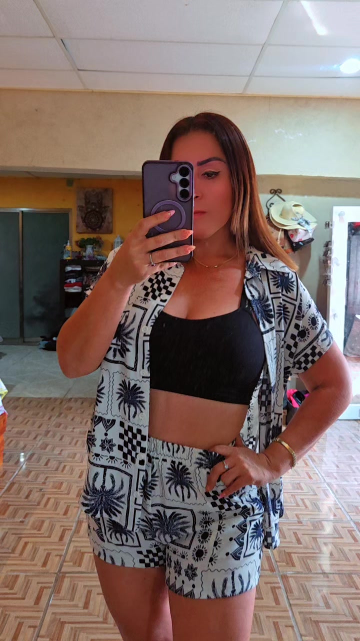 @isabella