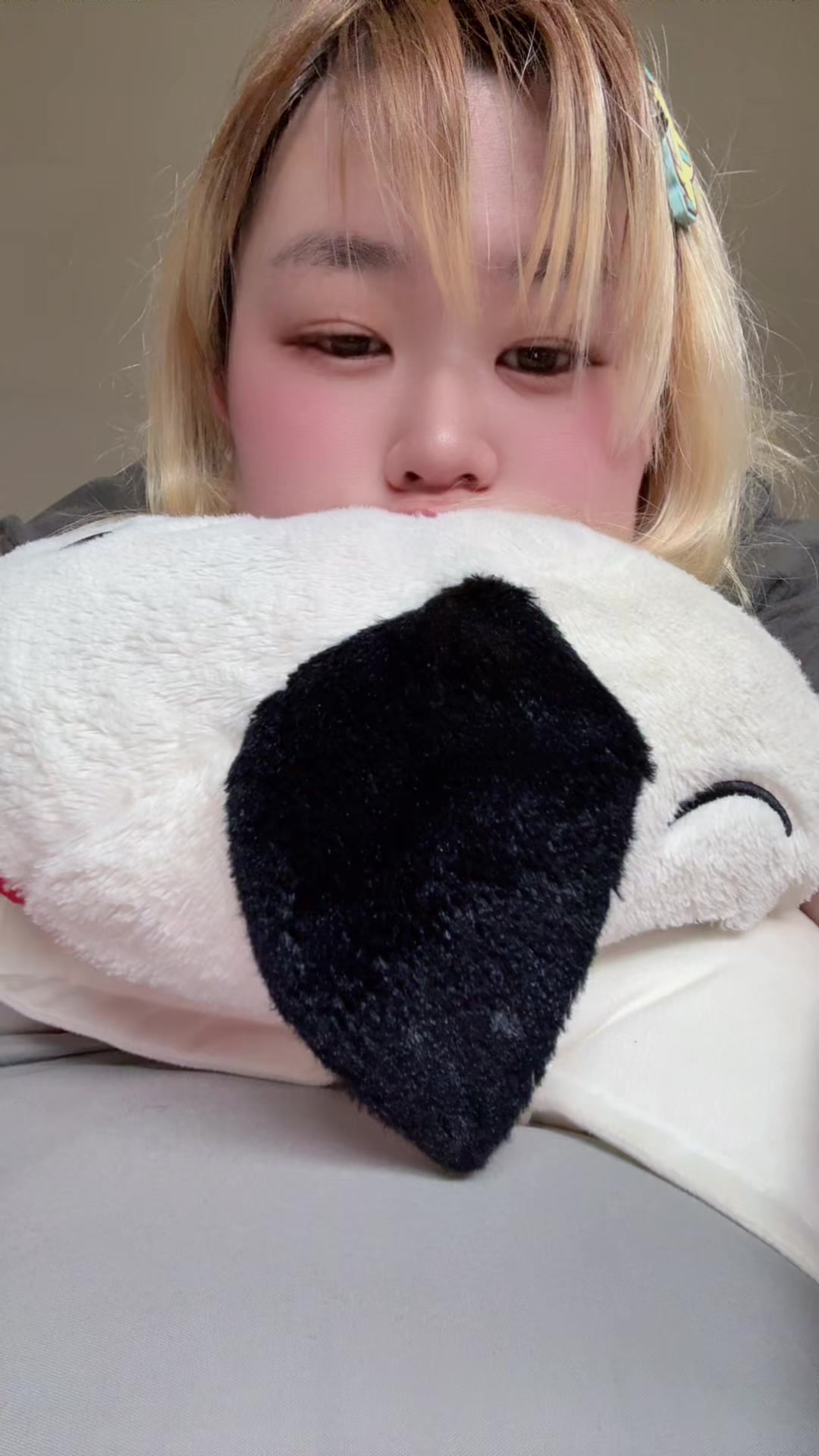 @くろろ