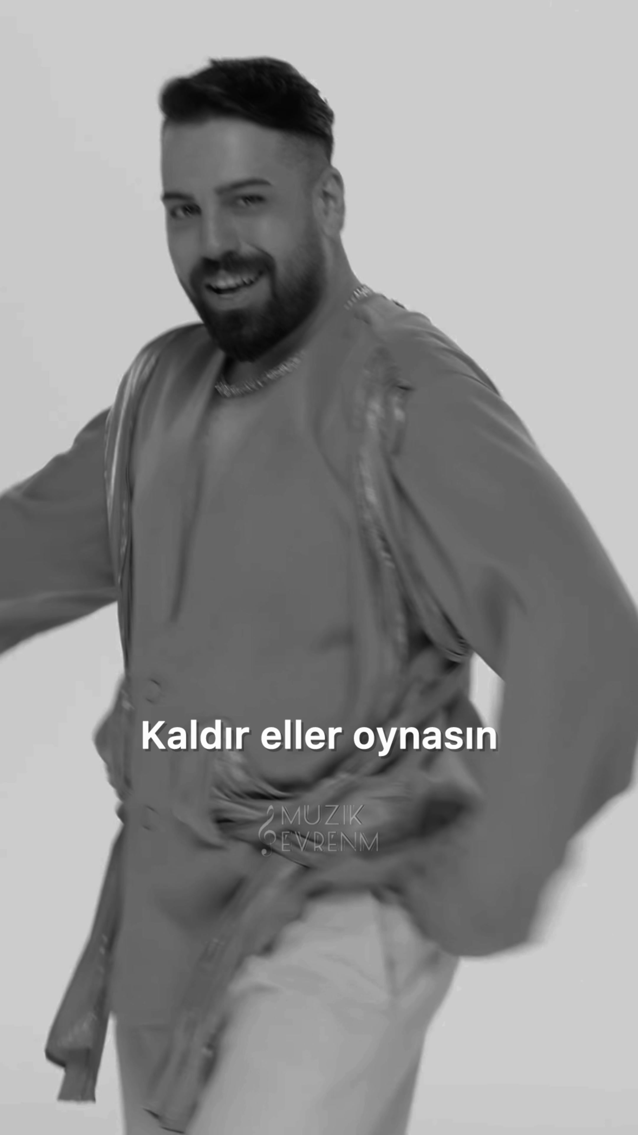 @M&uuml;zik Evrenim