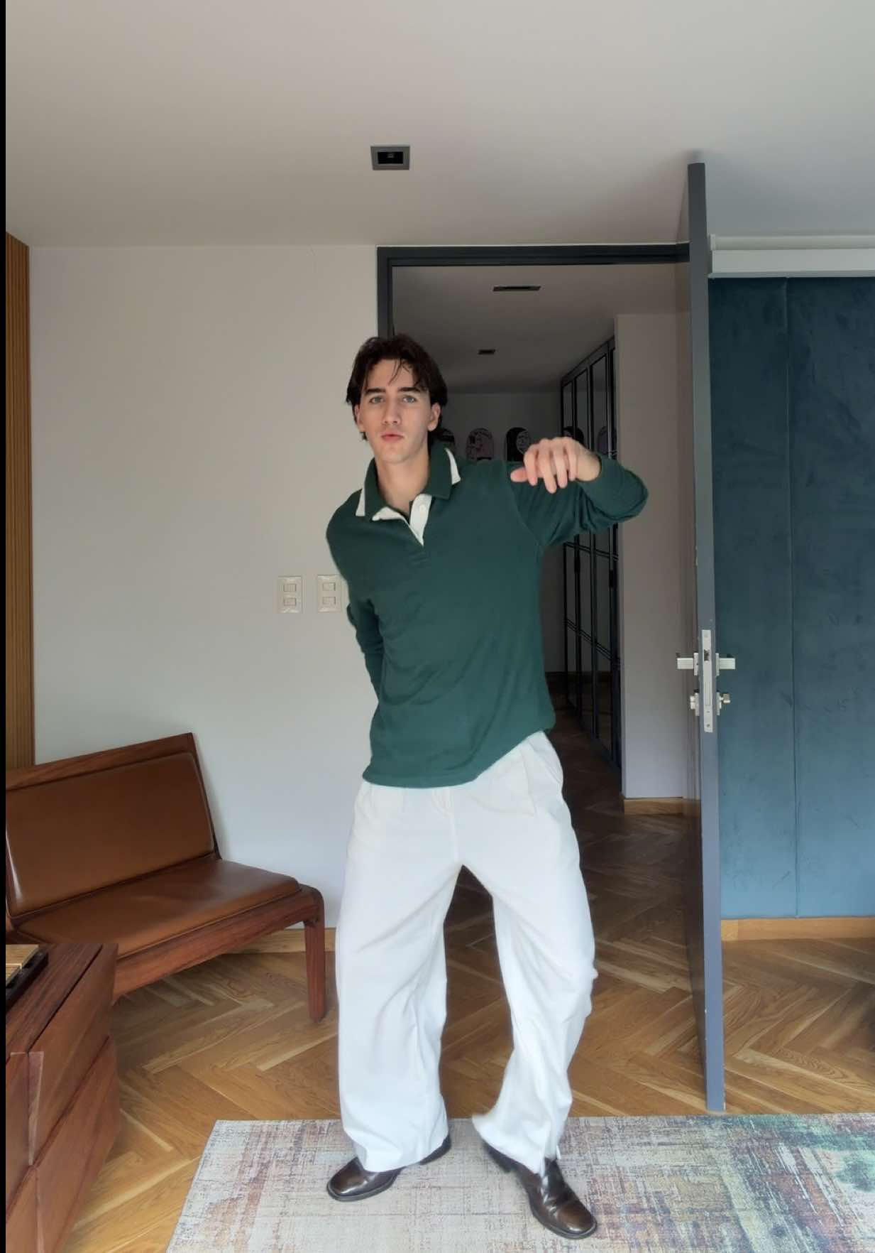 @axelmadrazo