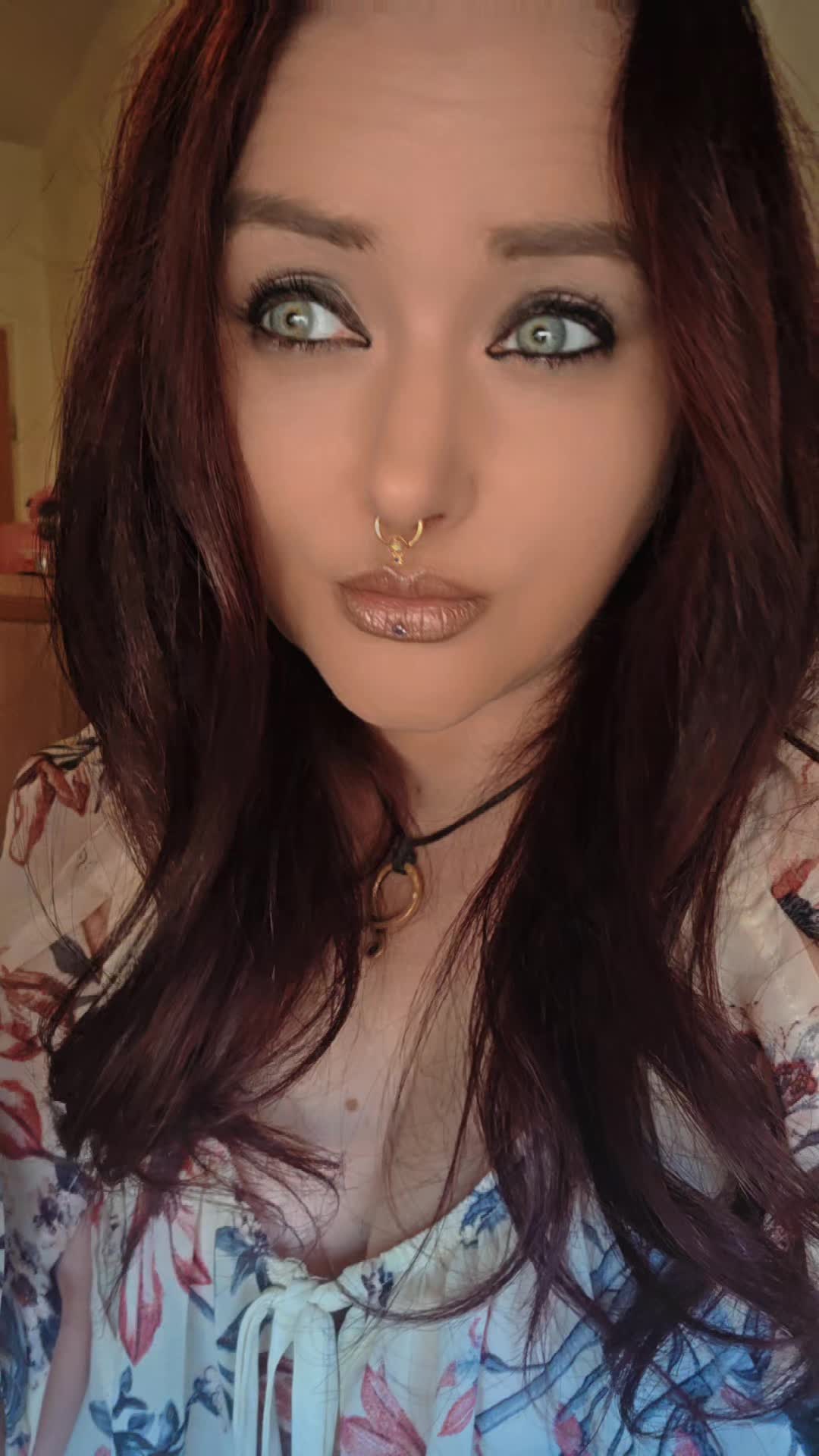 @✴  🎀  𝒜𝓃𝓃𝑒  🎀  ✴