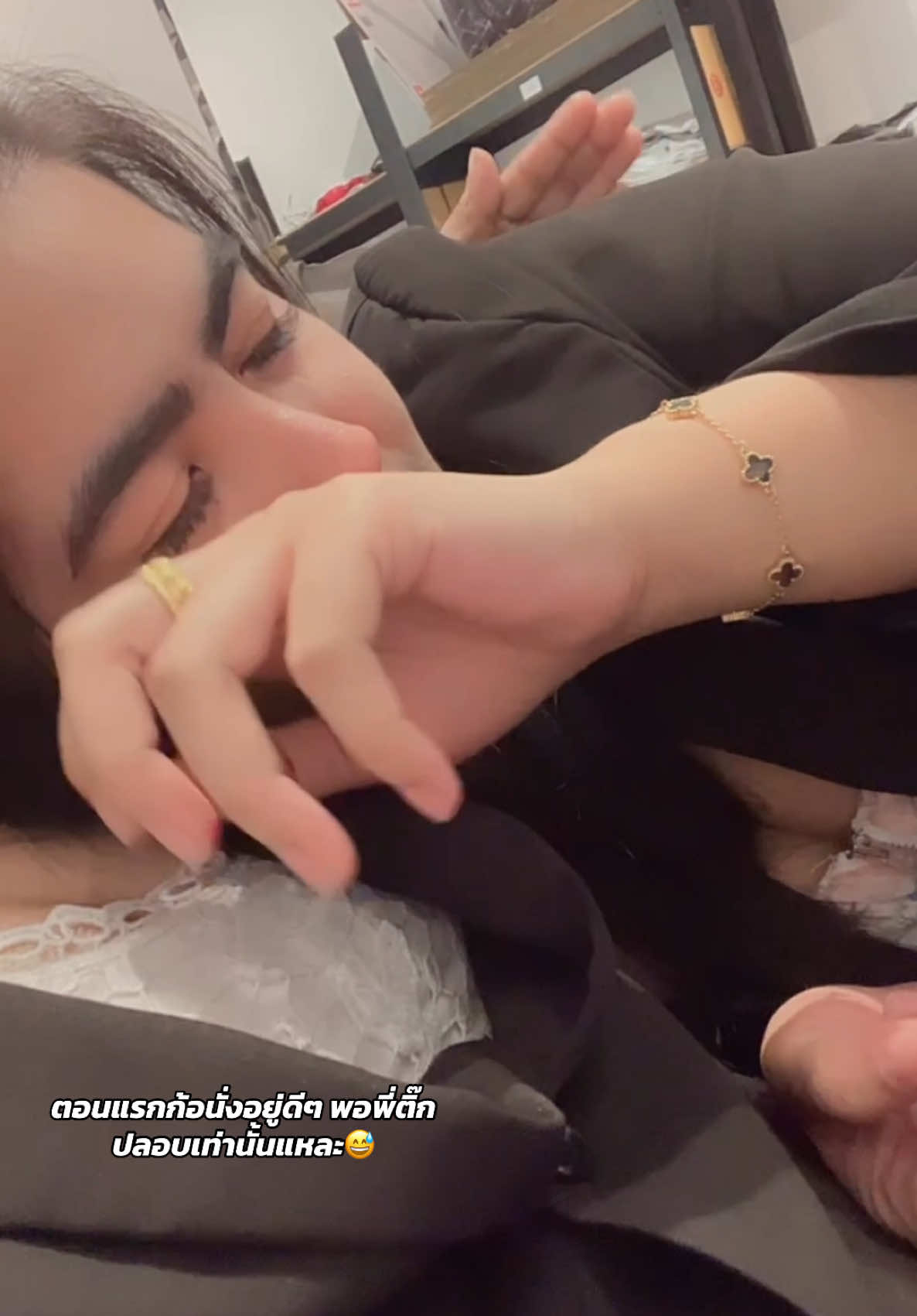 @เมย์ เสาวณีย์ 🖤