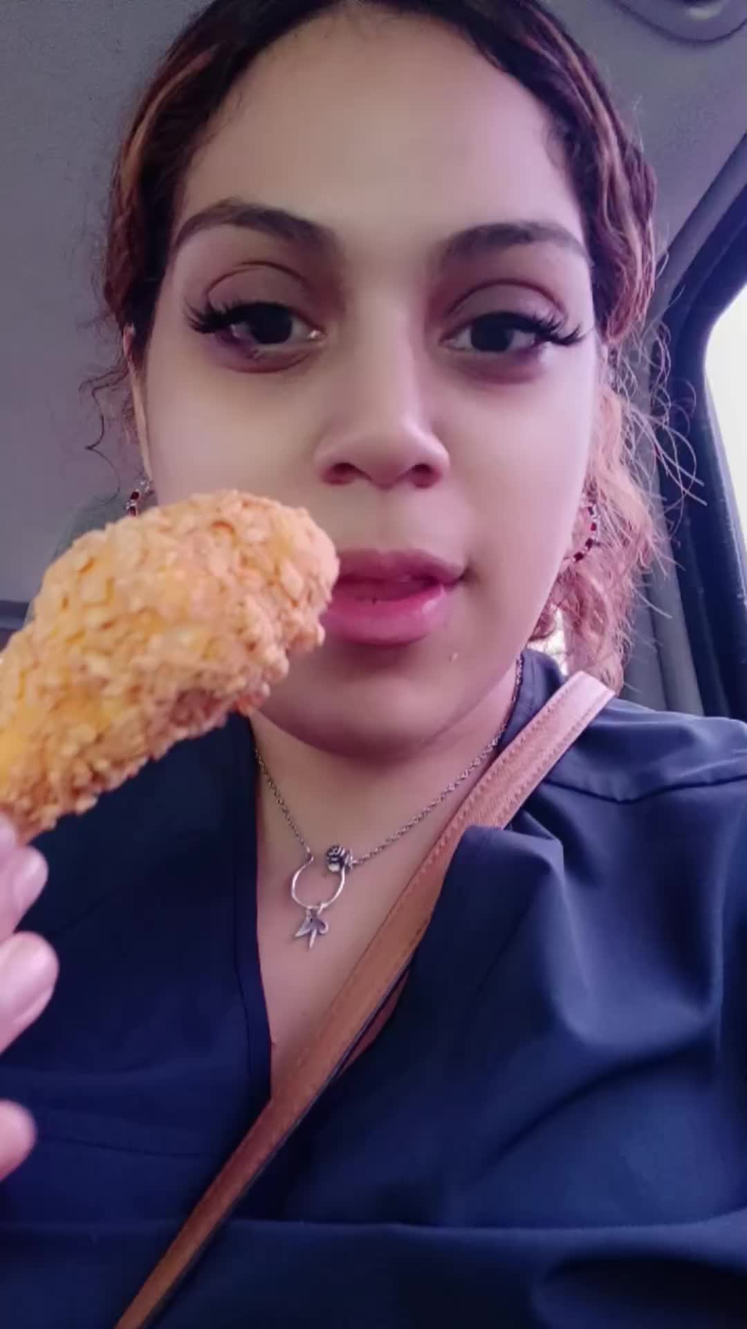 @Nadia Luna
