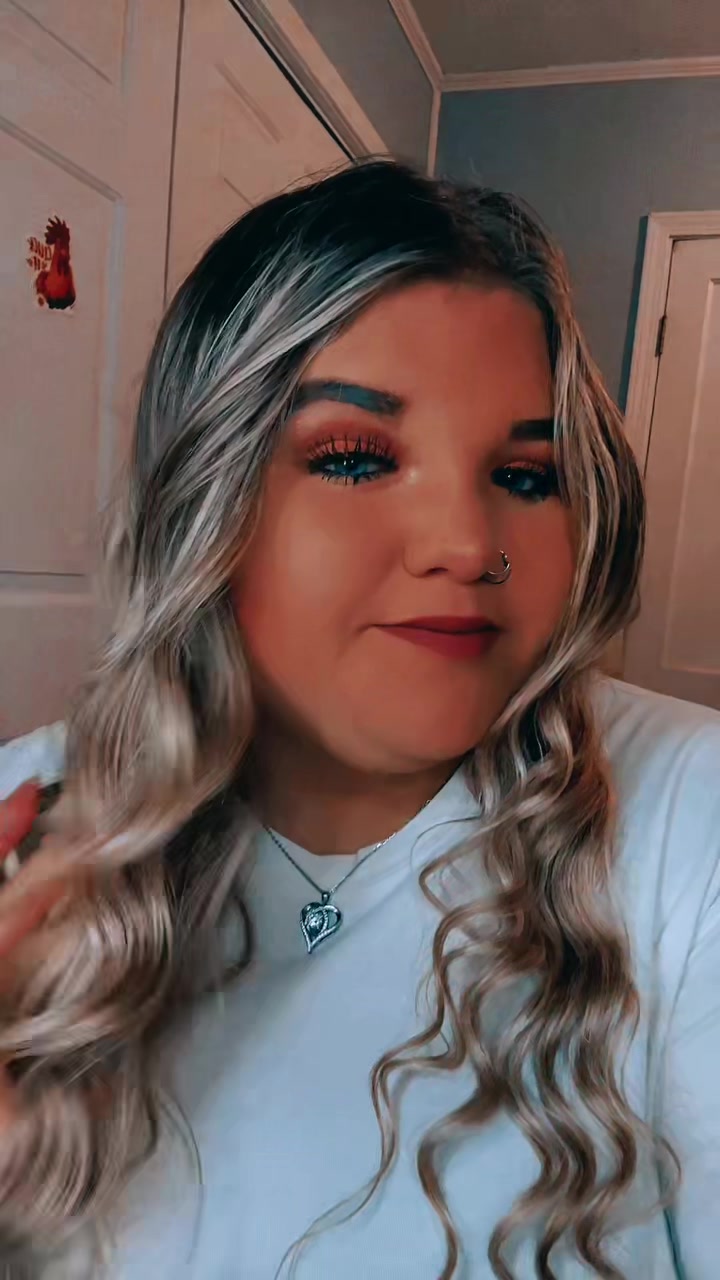 @Kimberly Edwards🦋