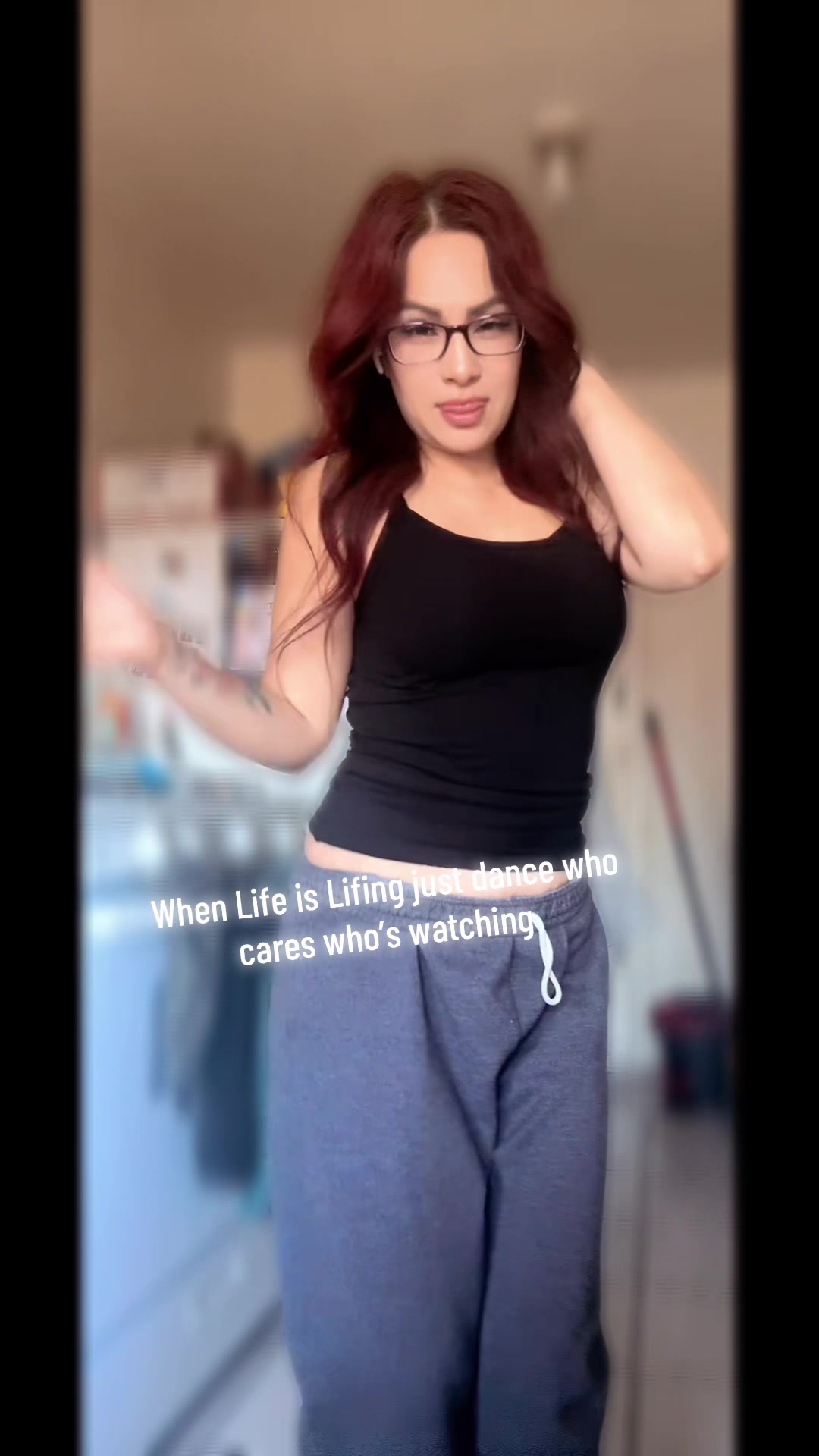 @KittynIza