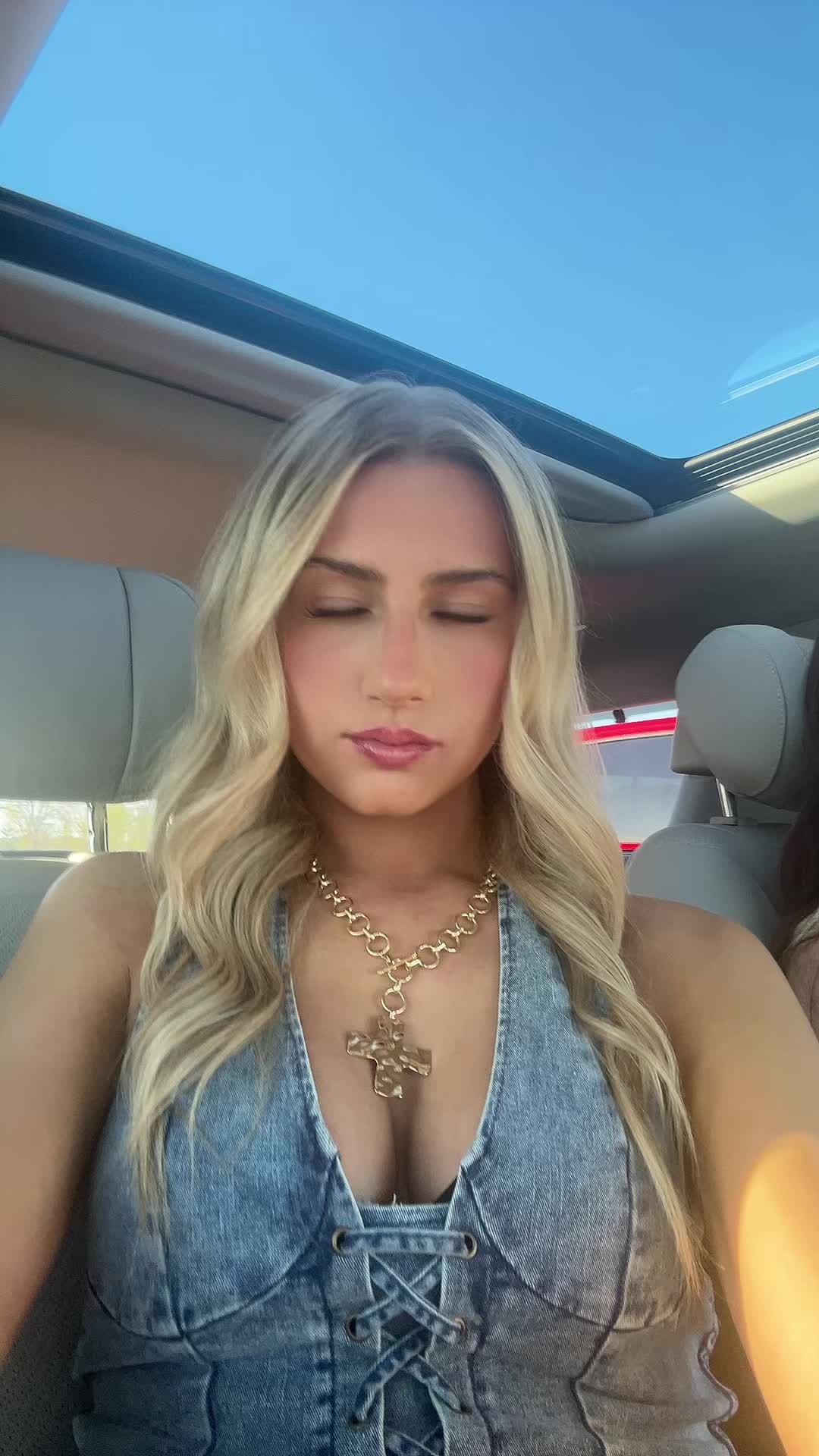 @lucykindaspam