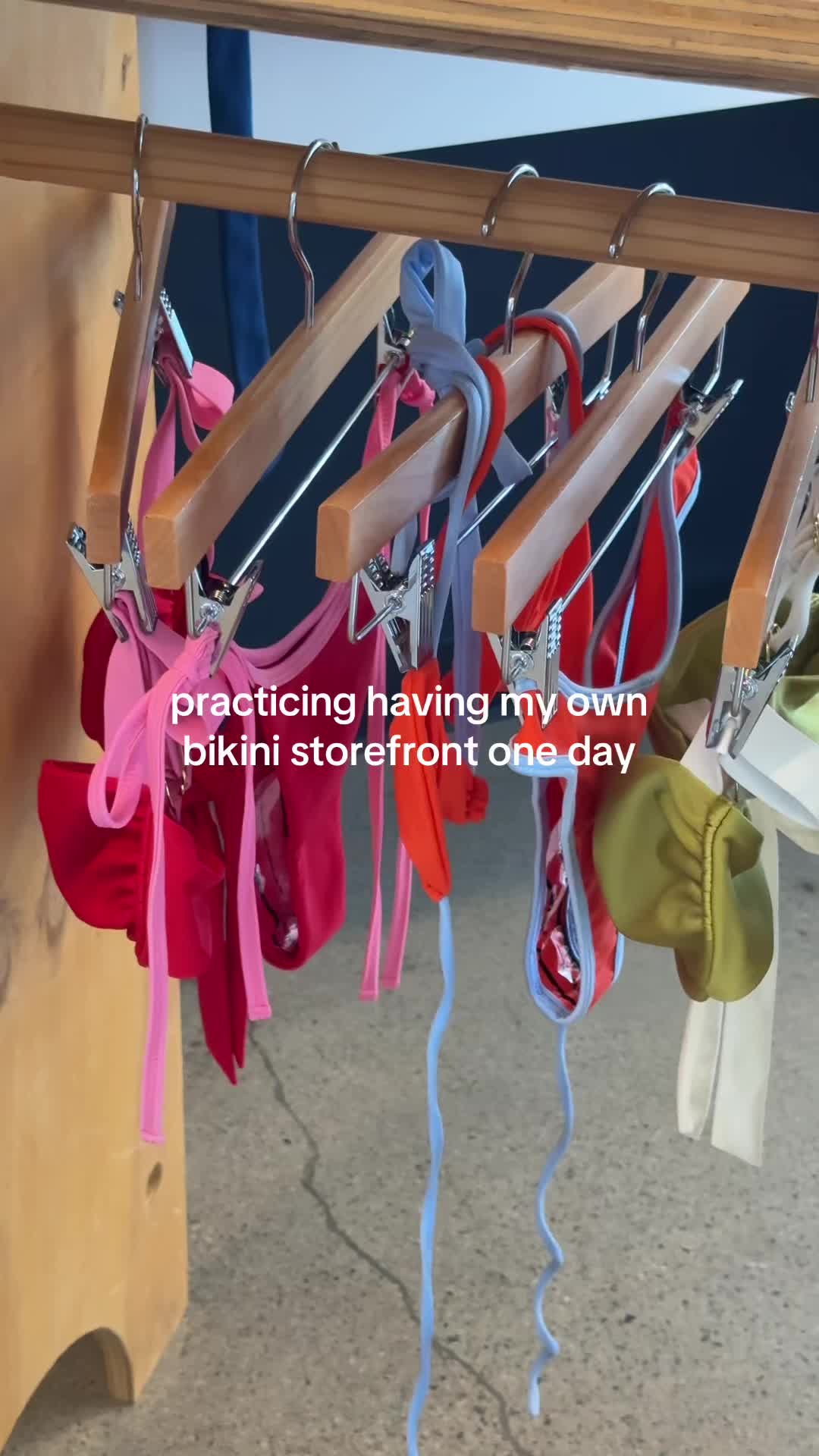@Marianne | 75 & Sunny Swim ๐