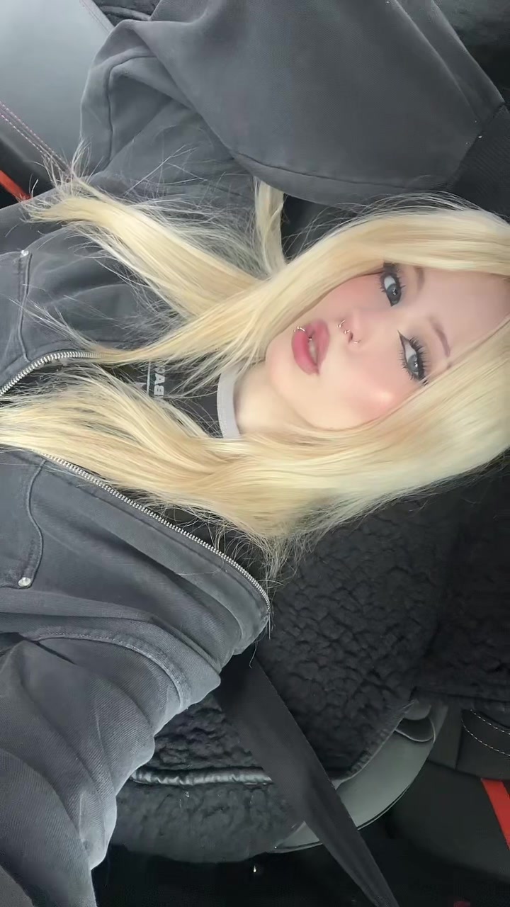 @соня