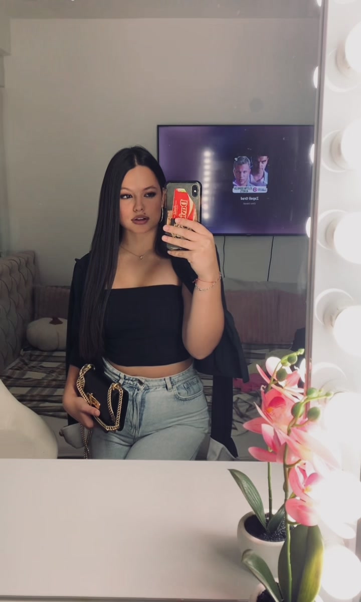 @𝒖𝒏𝒂