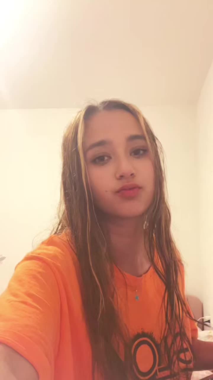 @Darxxoxx 🧸