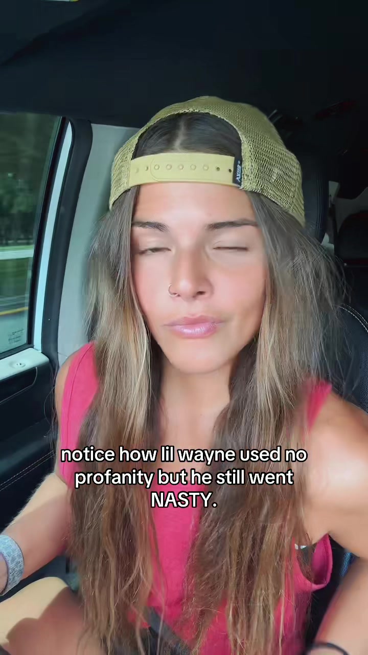 @Lizz Thebault
