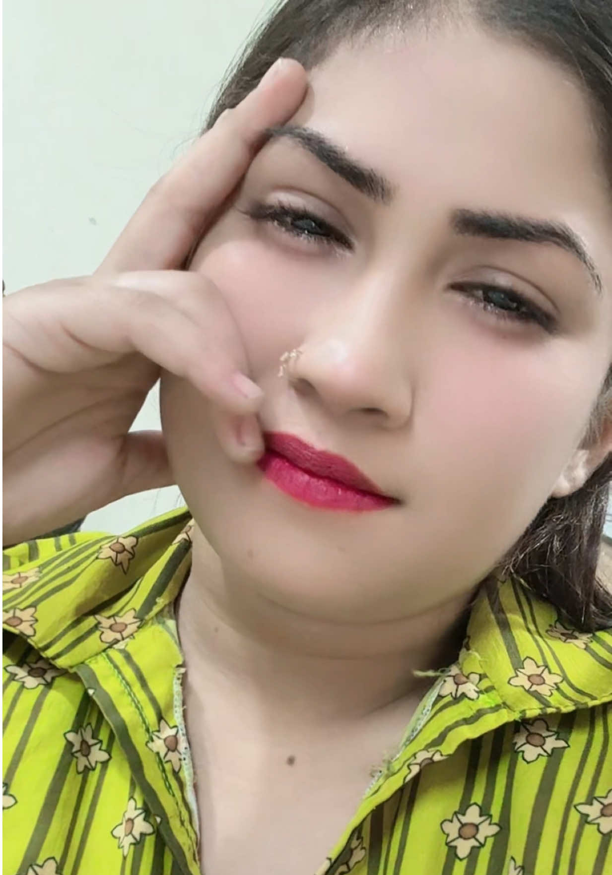 @Mahii_💔_Khan