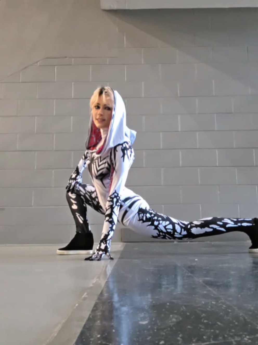 @LizzyTries