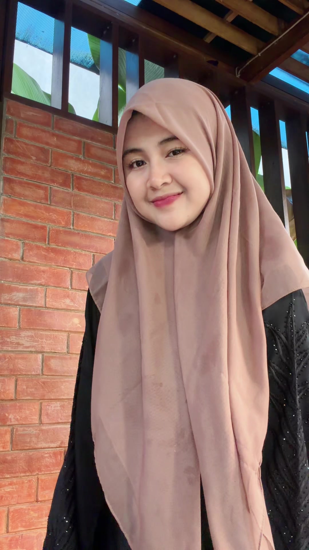 @DUTA GRUSAK GRUSUK