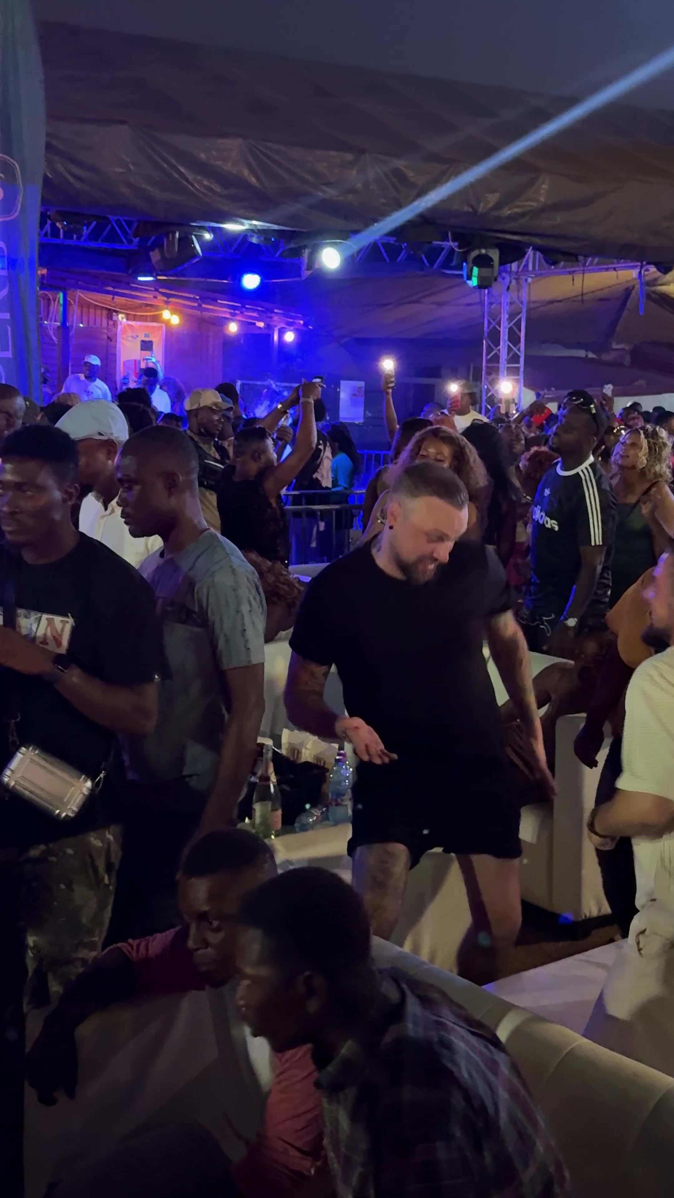 @SUPERB LOUNGE AKROPONG ๐น๐ธ