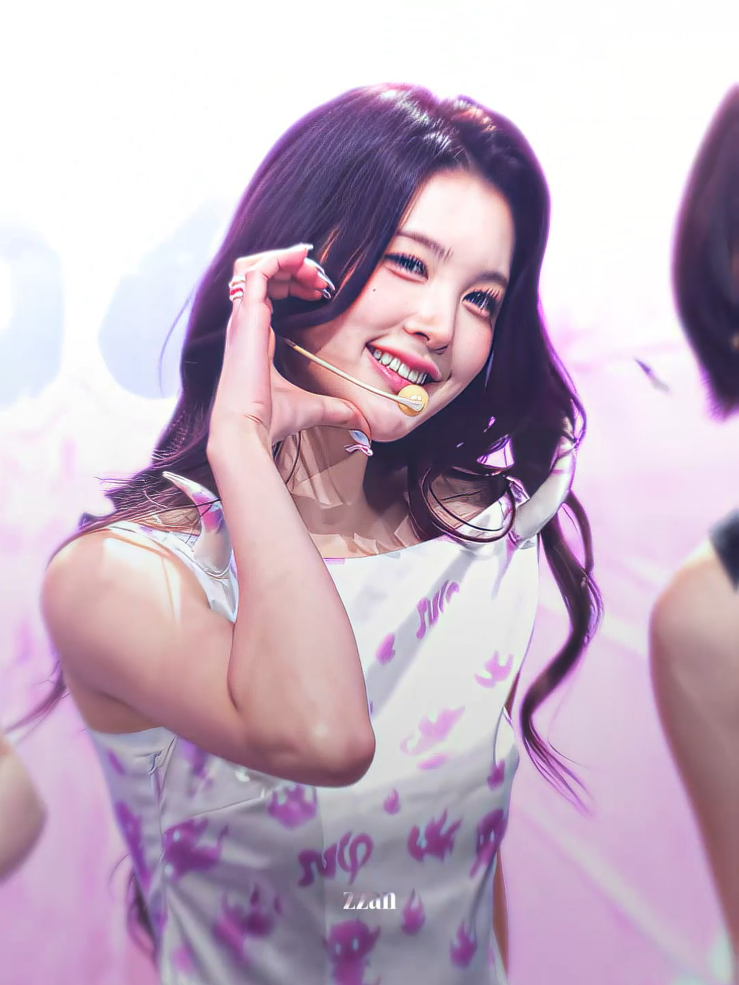 @𝟐s`zzan