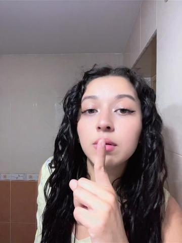 @Tati✨