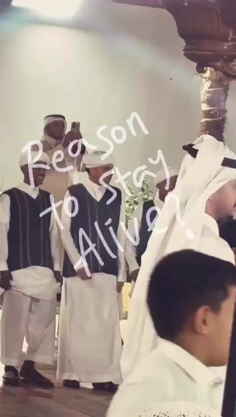 @ڤرقة آخوإن عـآيٌـل🤍🌼.