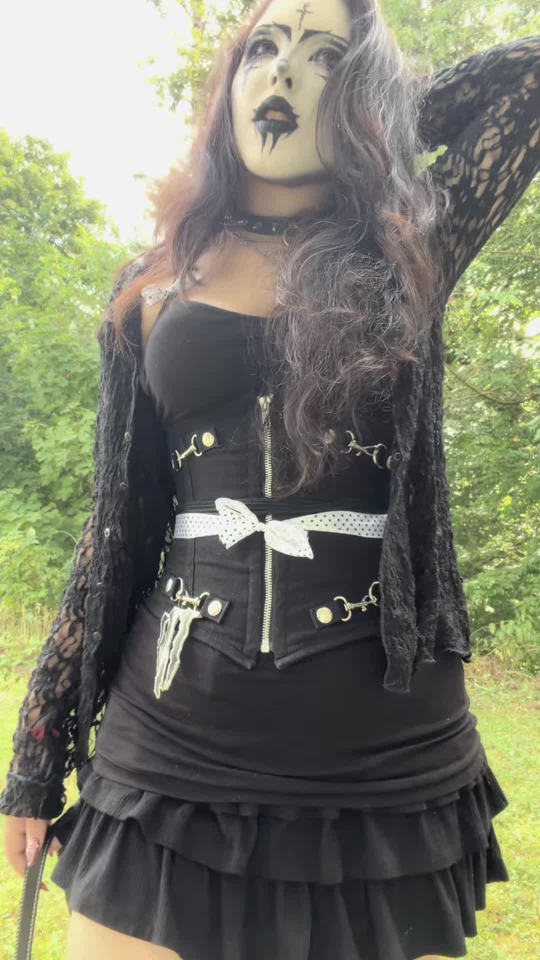 @[⛓️🕸️emily🕸️⛓️]