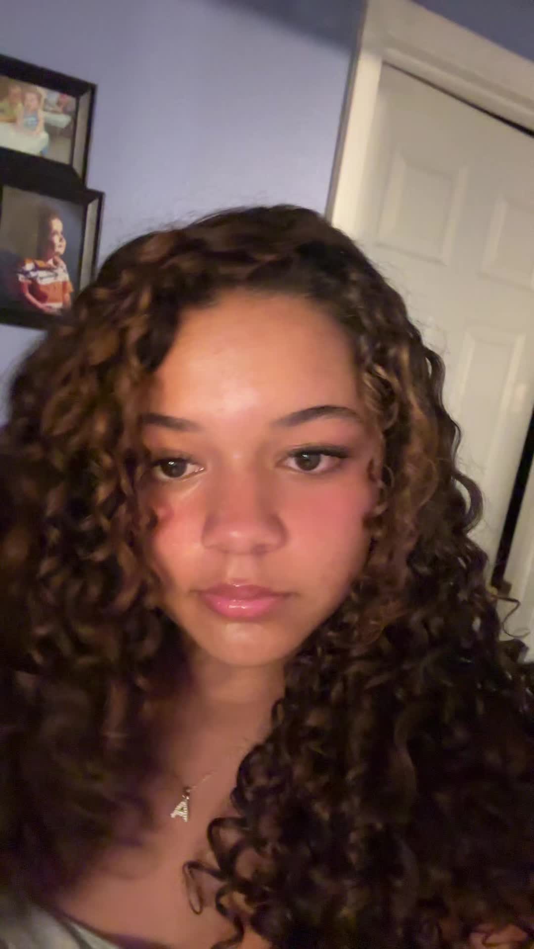 @lysewrld